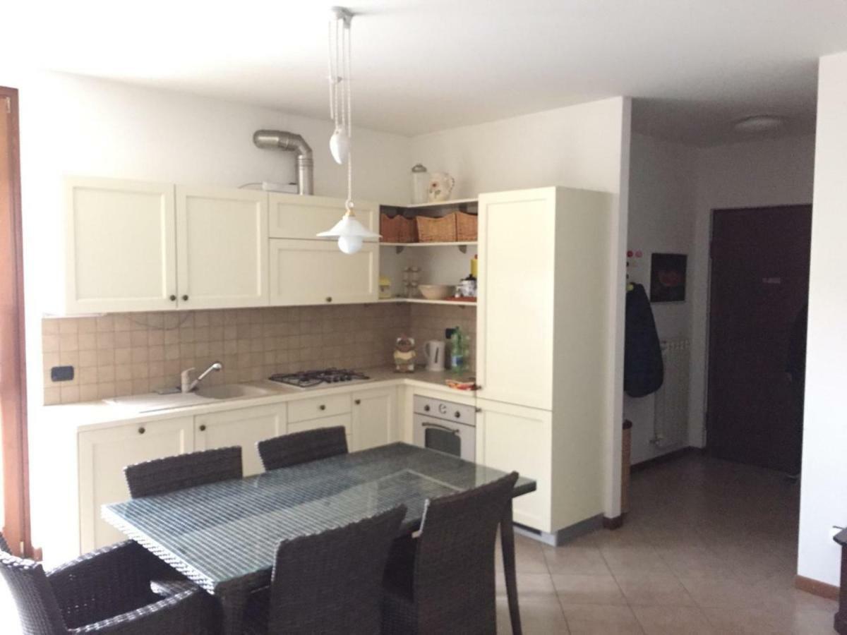 Casa Girasole Villa Фино Морнаско Екстериор снимка